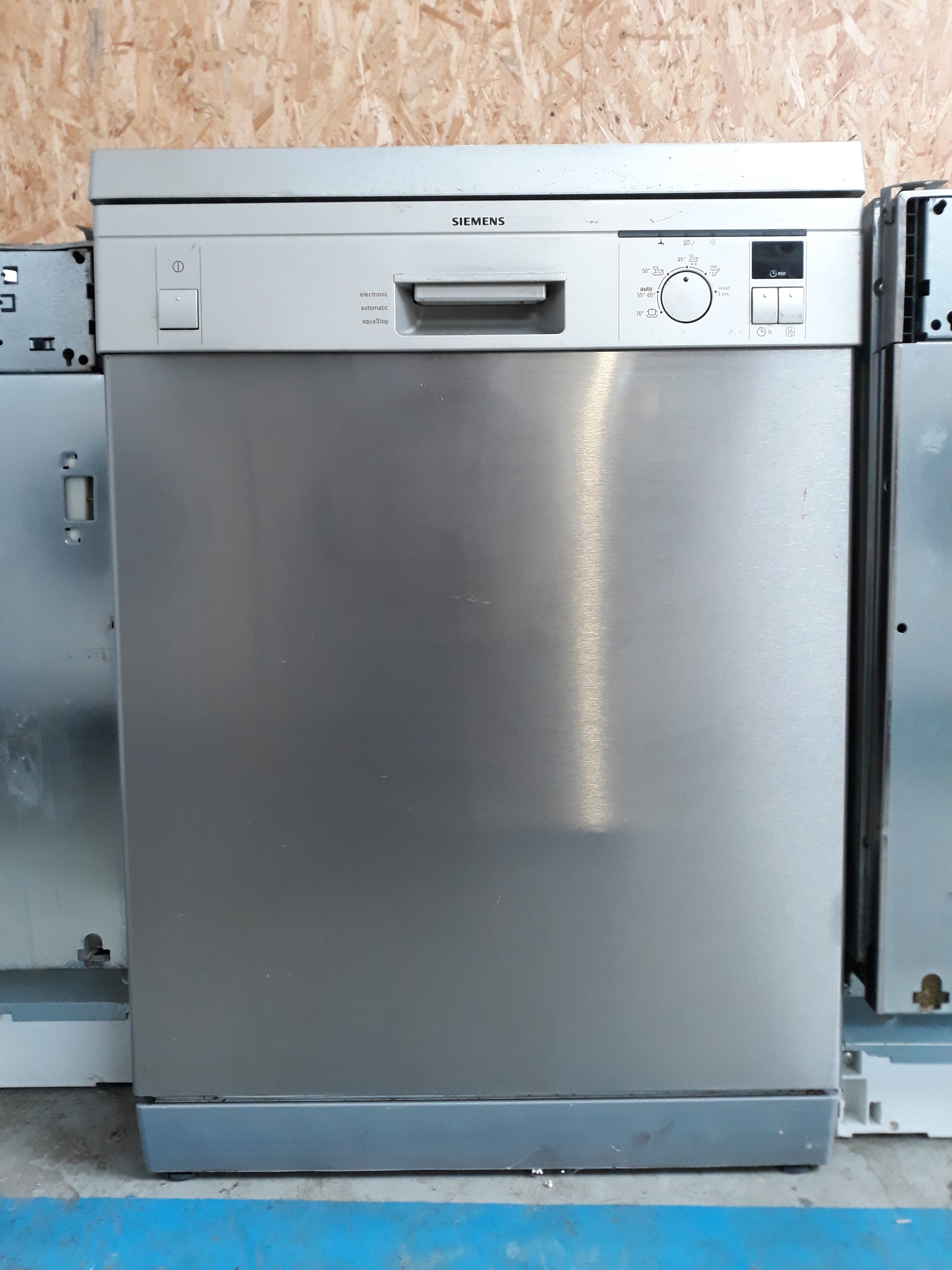 VWV-SIE-SE25E865-R image_0 1