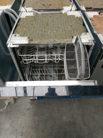 VWI-BOS-SGI55M06-R image 2