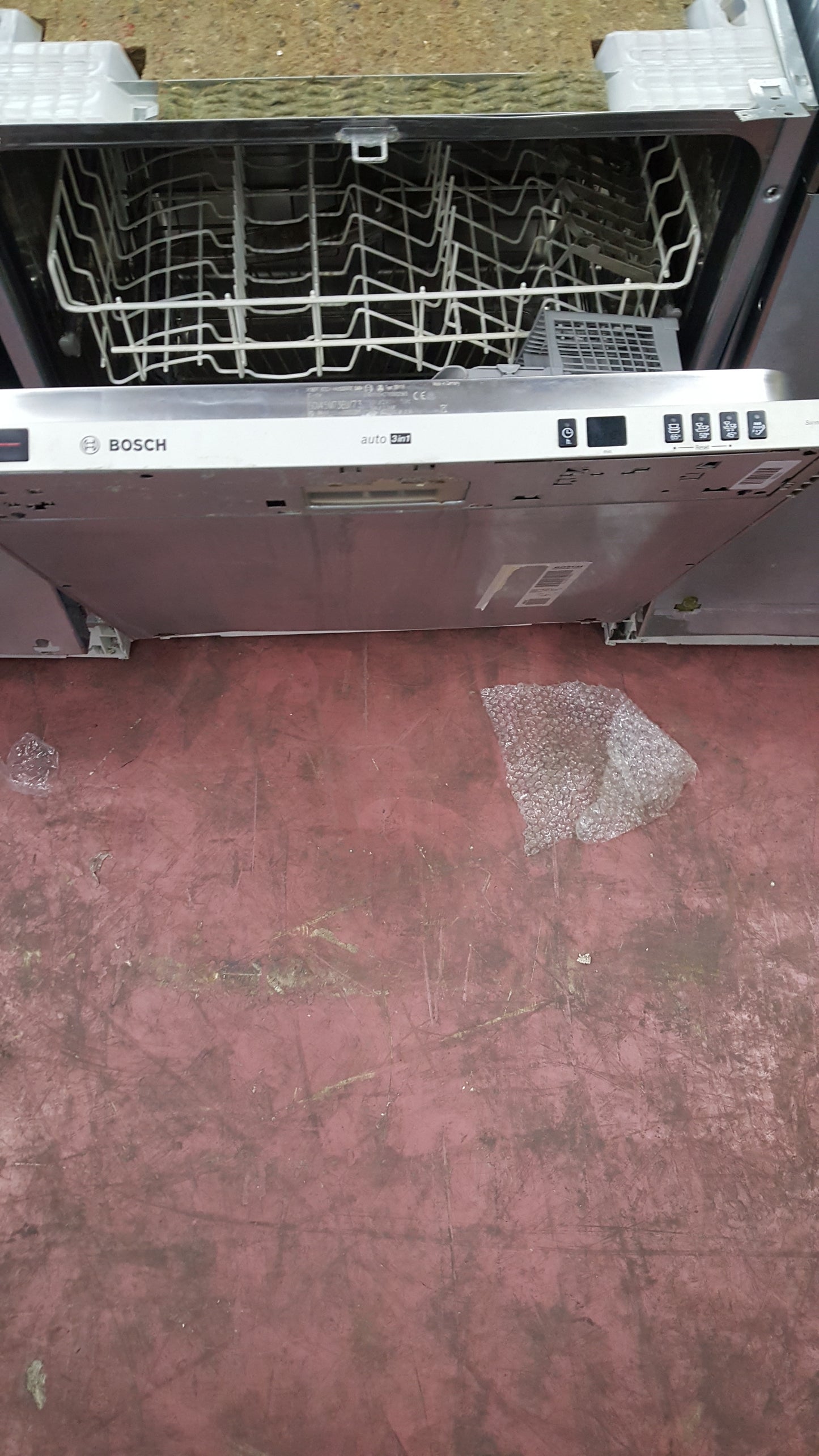 VWI-BOS-SGV45M73-R image_0 1