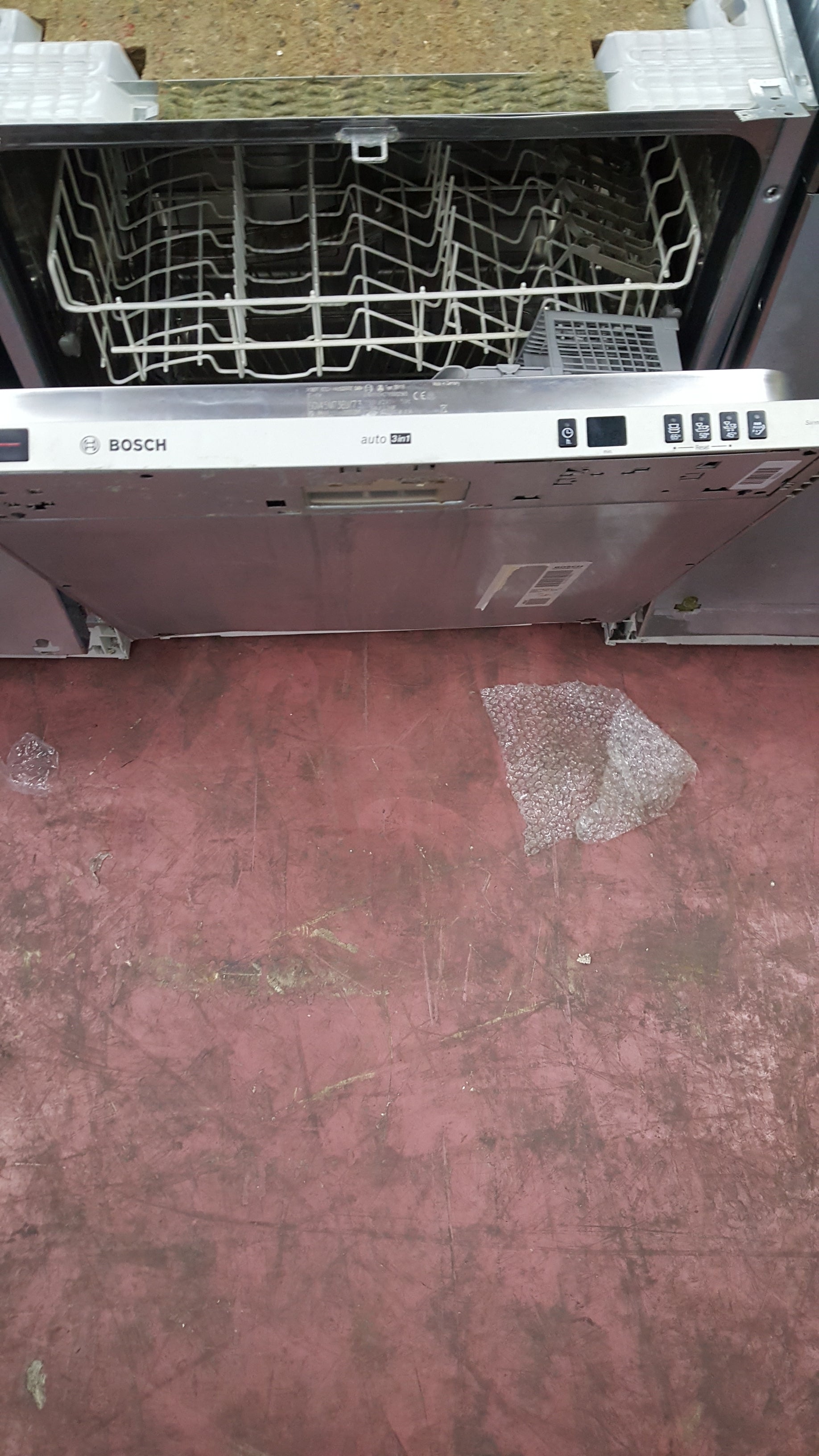VWI-BOS-SGV45M73-R image_0 1