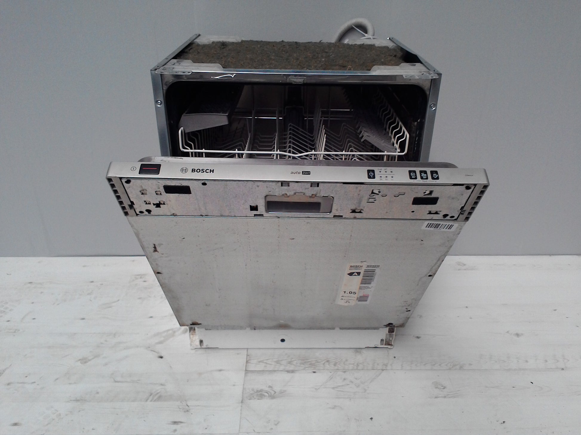 VWI-BOS-SGV33M03-R image_0 1